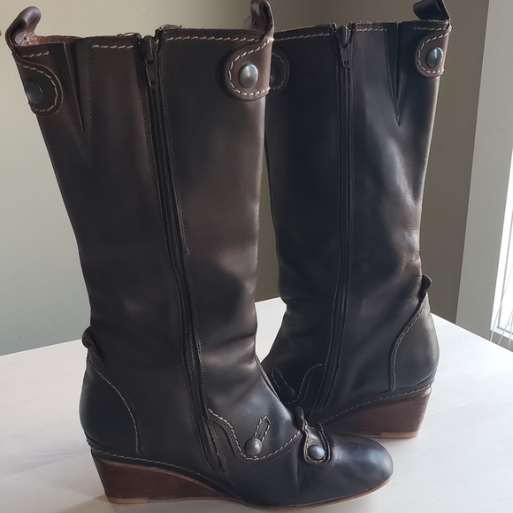 Fly London Brown Leather Boot - Picture 3 of 3